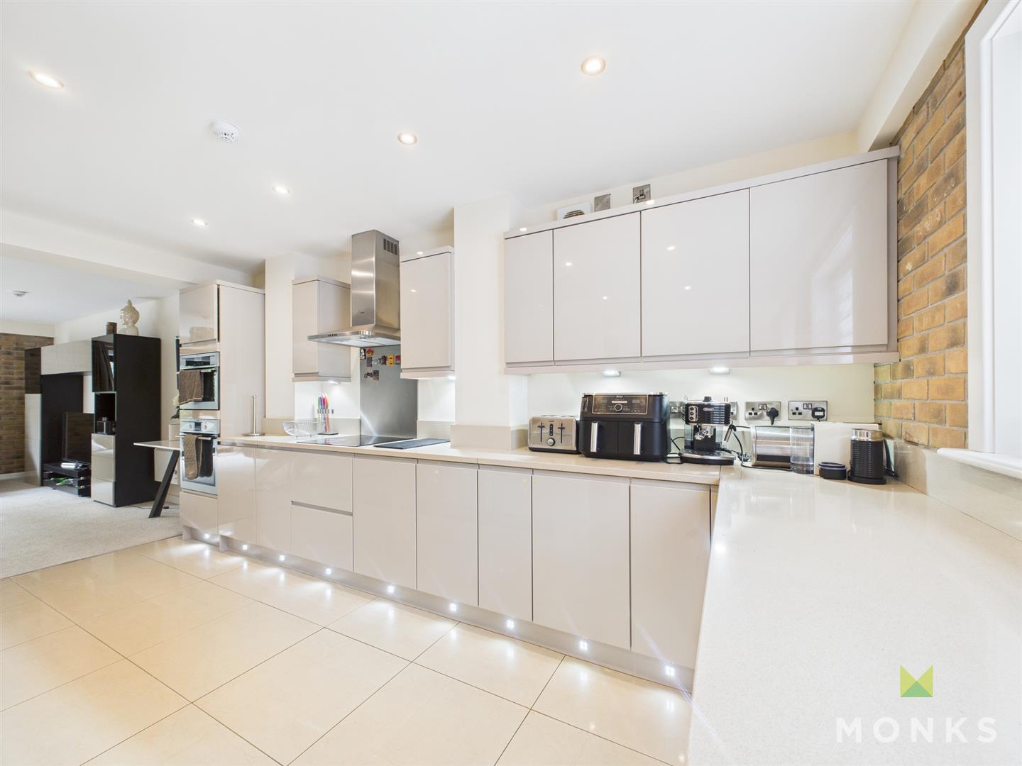 24 Abbey Wharf Mill Road, Shrewsbury, SY2 6AY For Sale